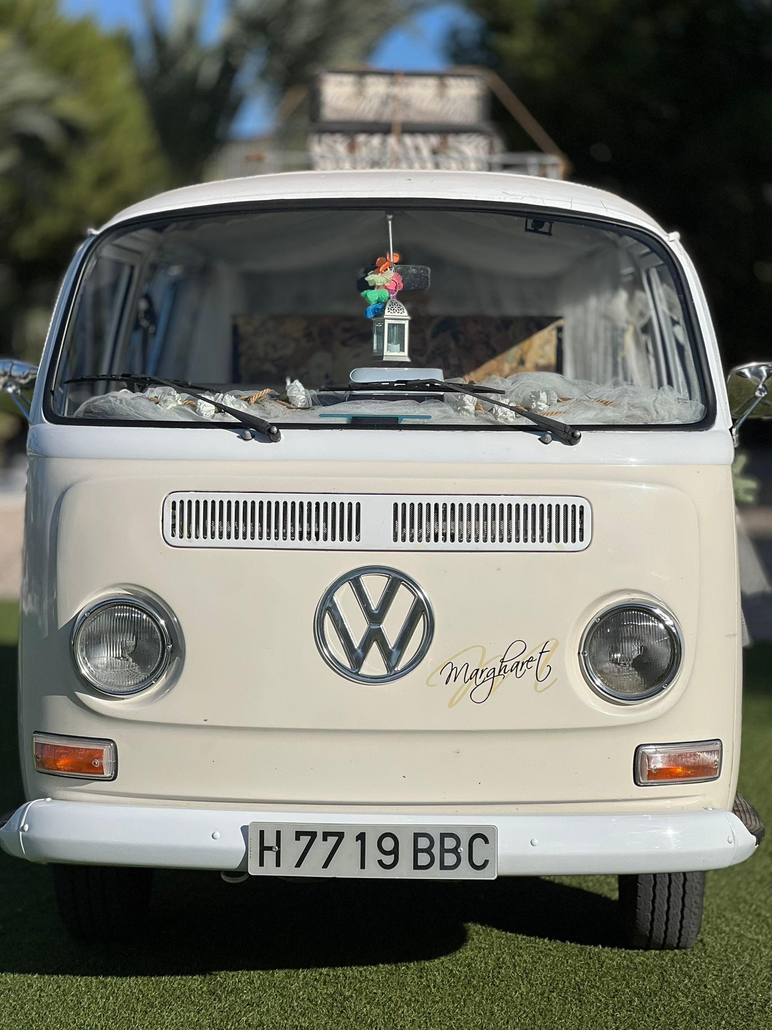 Margharet, furgoneta Volkswagen T2 vintage de 1971 para bodas en Madrid