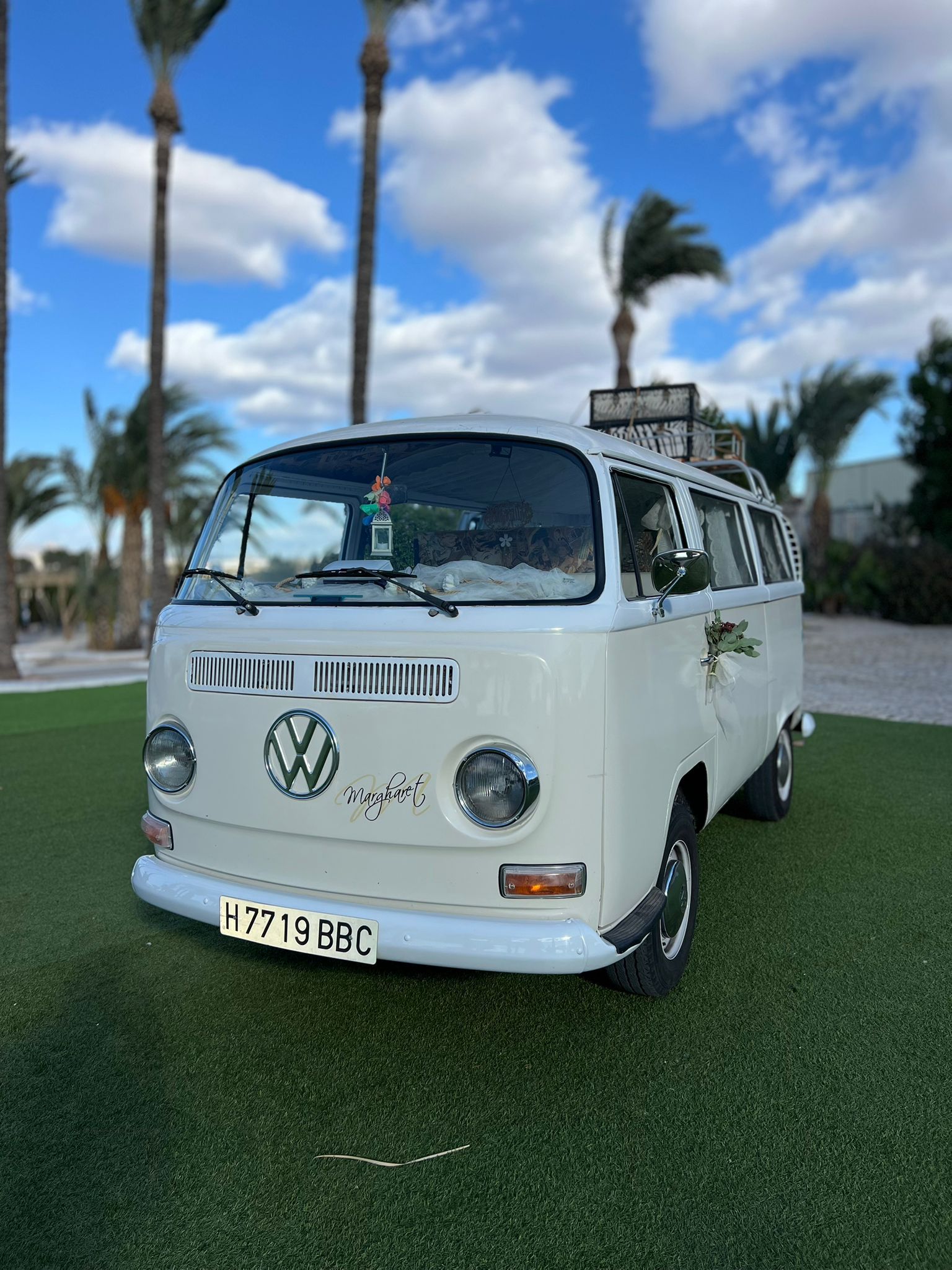 Margharet furgoneta Volkswagen T2 vintage decorada para boda en Madrid